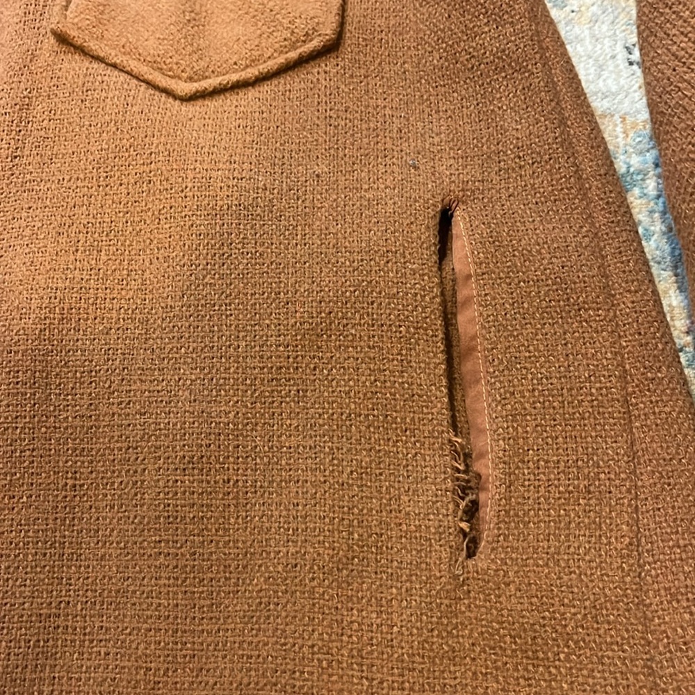 RDI Textured Knit Shacket - Picture 4 of 6